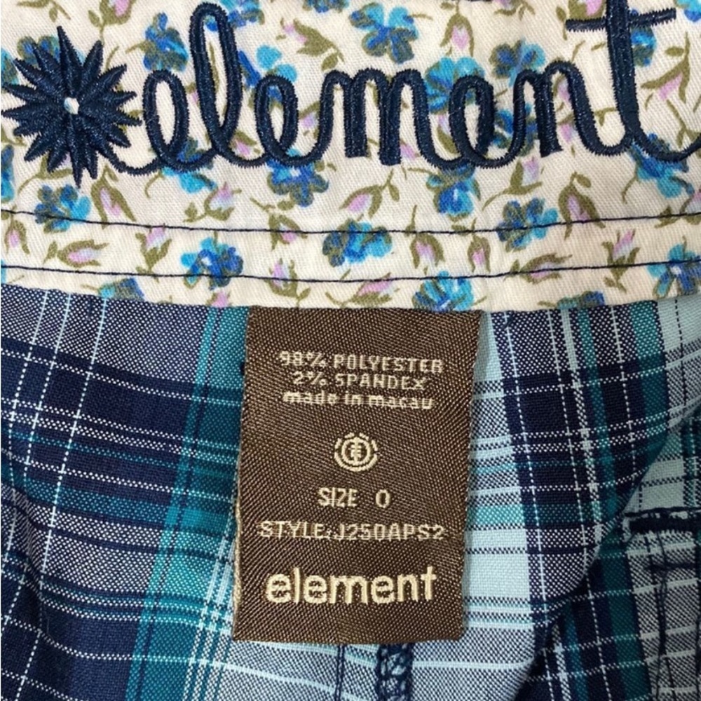 🆕Women Element plaid Bermuda Shorts - Picture 8 of 9